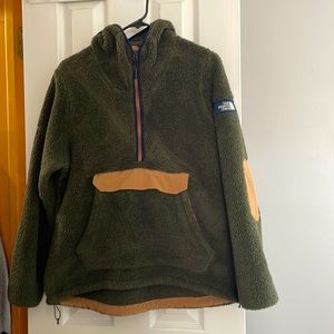 The North Face Sherpa Pullover